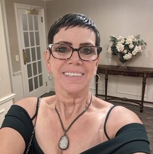 Meet your Posher, Cheryl